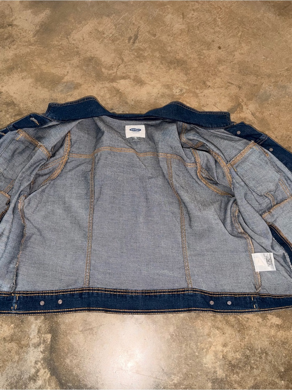 Old Navy Denim Jean Jacket Dark Wash Trucker XL Classic Fall Photos Game Day - Picture 10 of 10
